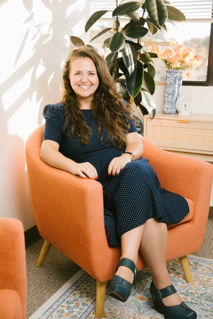 About Melanie Goetz Relational Therapist